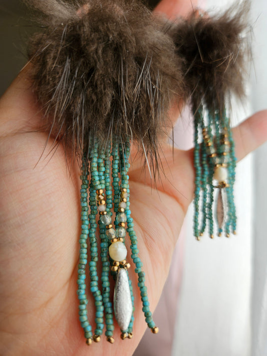 Beaver fringe w/blue&green beads